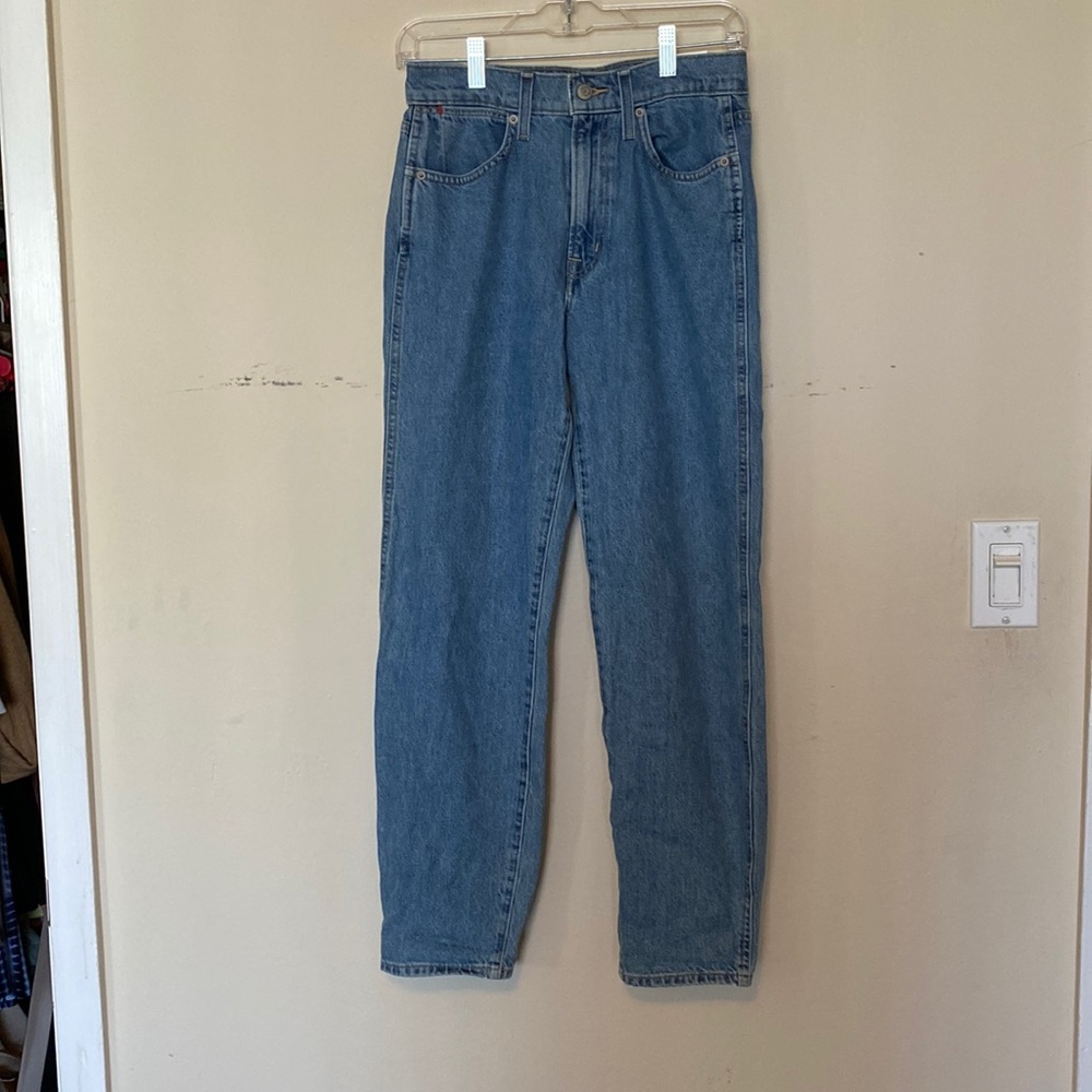 Aritizia Sunday Best High Rise Mom Jeans